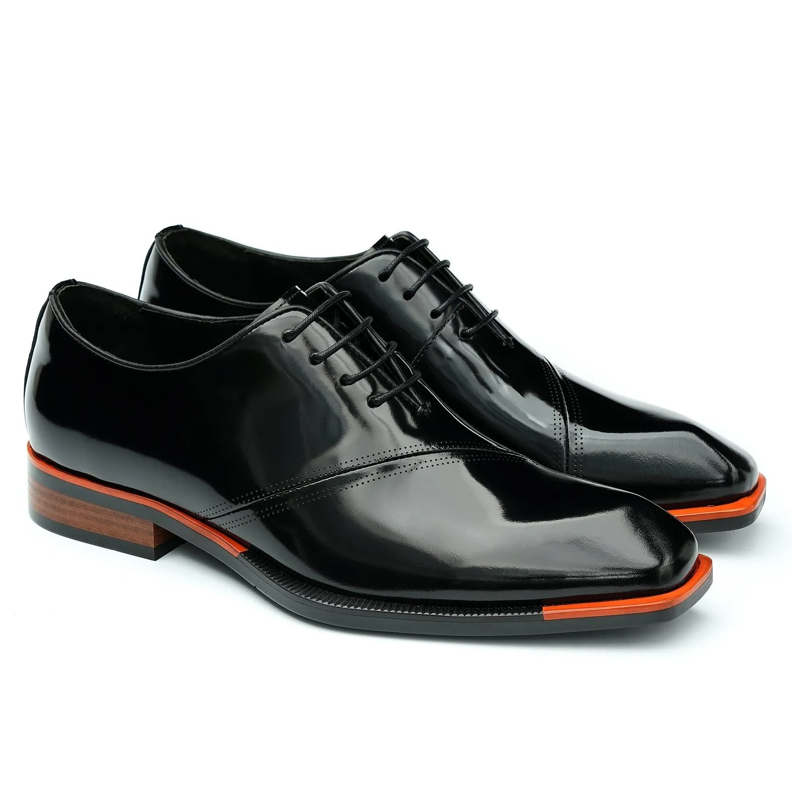 Black three-hole oxford shoes