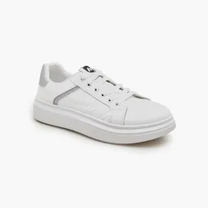 Classic Women's Sneakers